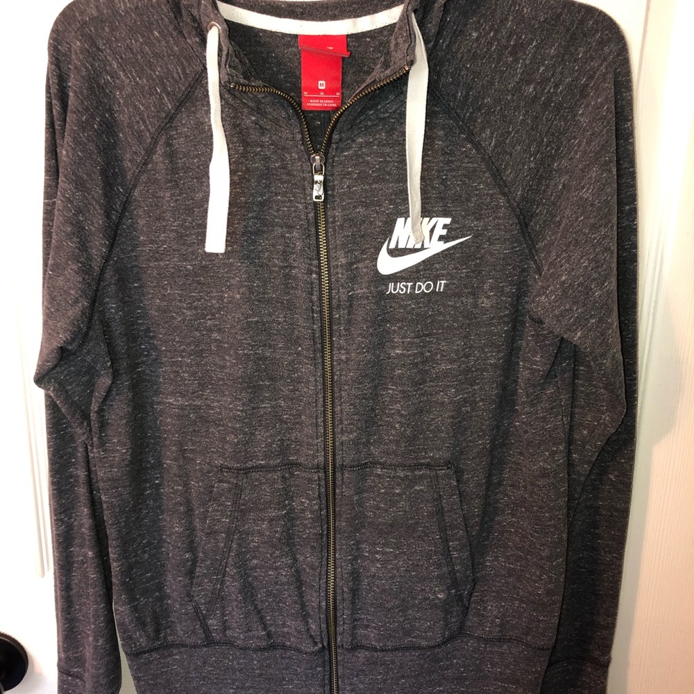 Nike sweater